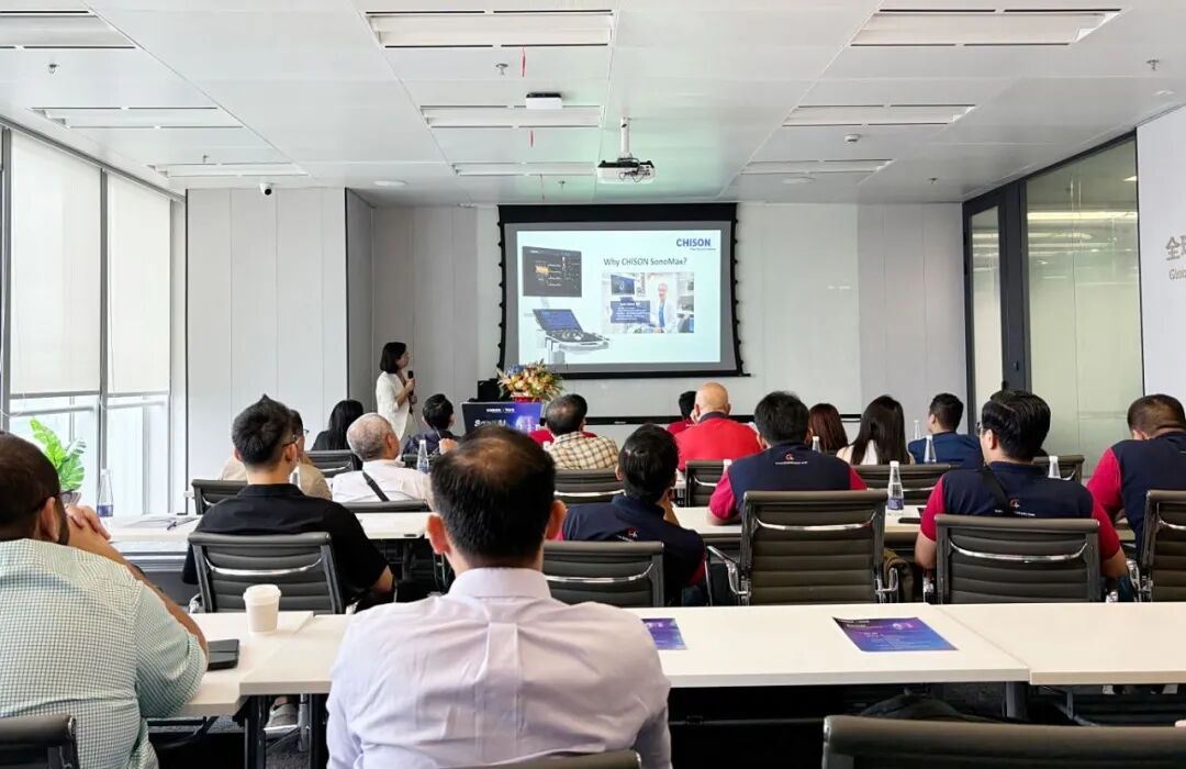 马来西亚医疗团莅临ag贵宾厅参观交流